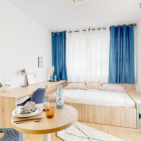 Aparthotel Sweetly I-Art Gradignan - Bordeaux Sud Zewnętrze zdjęcie